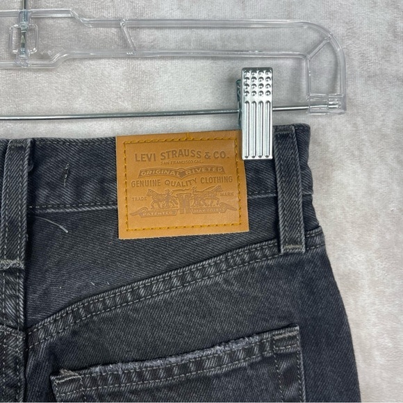 Levi's Ribcage Straight Ankle Jeans In Skewed Break Black Women's Size 24 - Picture 4 of 8